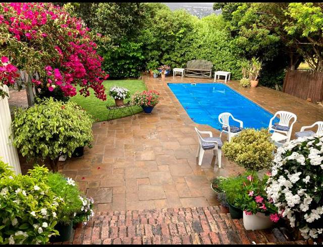 4 BEDROOM HOUSE FOR SALE IN CLOVELLY
